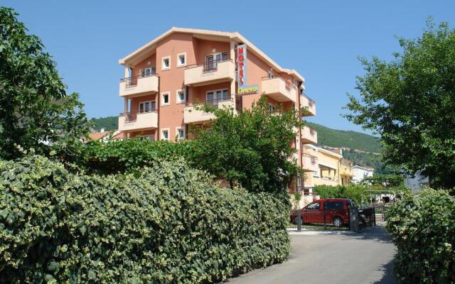 Garni Hotel Fineso