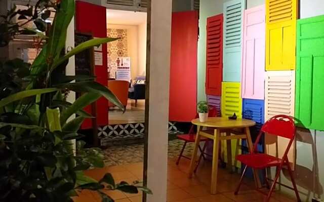 Home Addicts Hostel