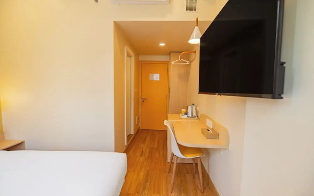 Bloom Hotel Richmond Road