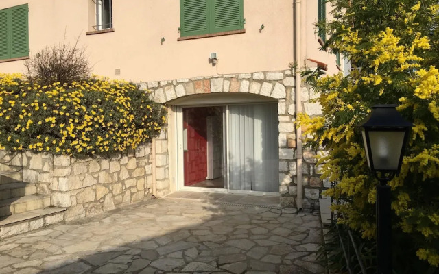 Studio In Vence With Wonderful City View Private Pool Enclosed Garden 8 Km From The Beach