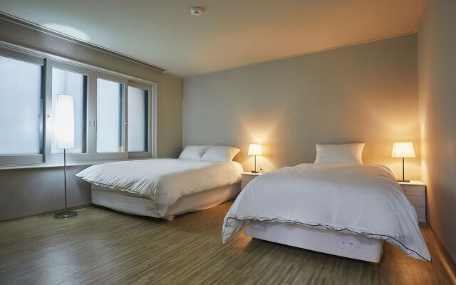 Seoul Myeongdong House