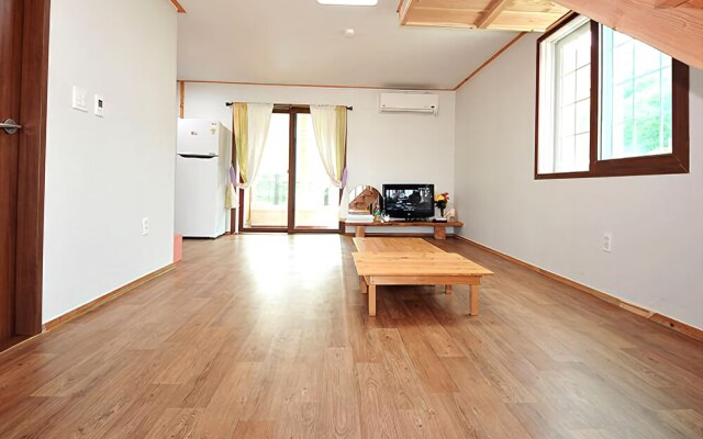 Tongyeong Happy Sea Pension