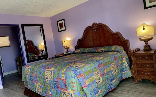 Walden Motel
