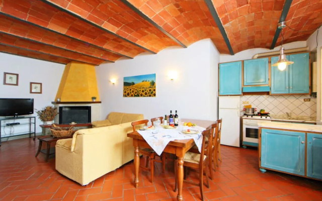 House Lucia Bucine