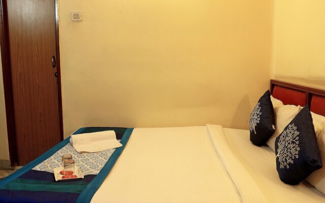 OYO 4621 Hotel Camac Plaza