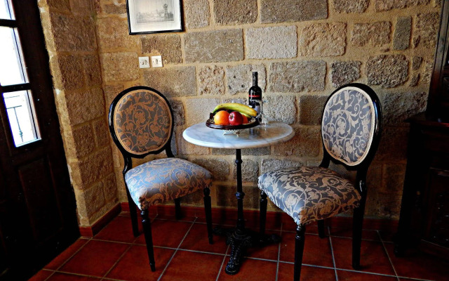 S. Nikolis Historic Boutique Hotel
