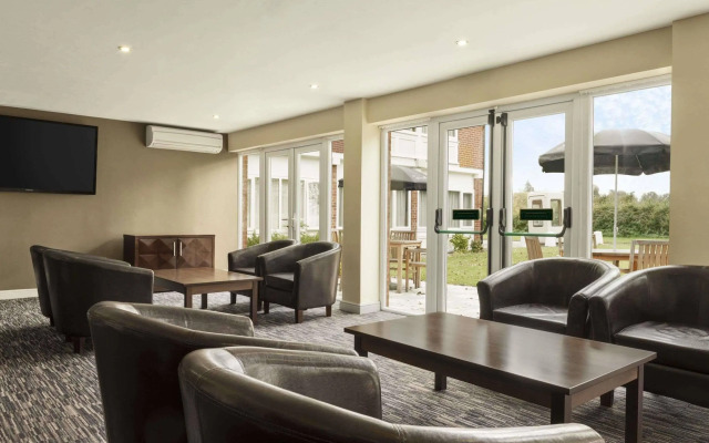 Ramada by Wyndham Warwick Kenilworth
