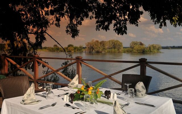 Thorntree River Lodge