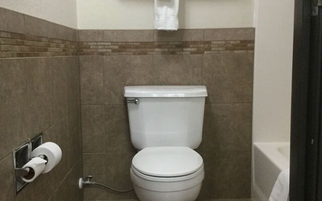 AmericInn Hotel & Suites Mankato — Conference Center