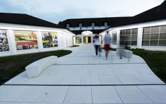 Hotel Solitaire FREE Parking Self Check-in