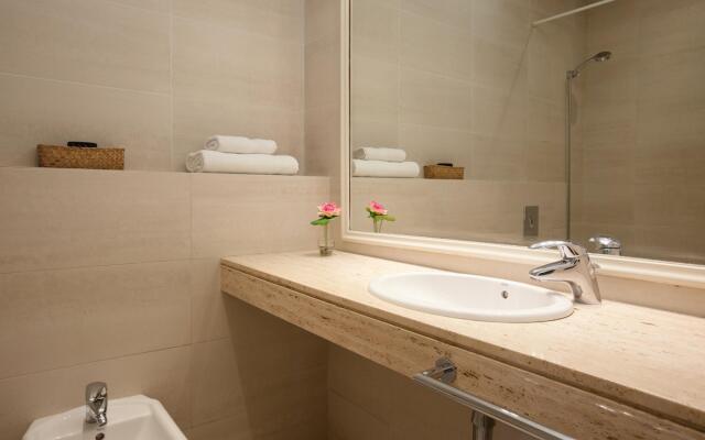 GAUDIR 1 · Apartment next to Pg de Gracia