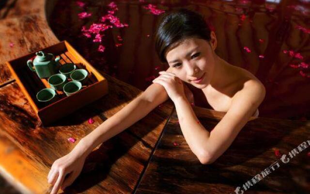 Yuwenquan Hotel