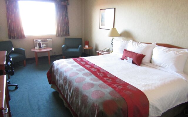 Ramada Saskatoon