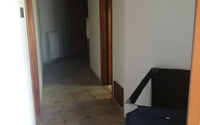 Portion of a Farmhouse With 30 Beds - 4 Apartments and 2 Rooms