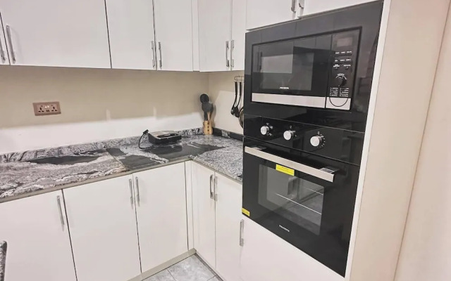 Readyhomes  Shortlets and Apartments