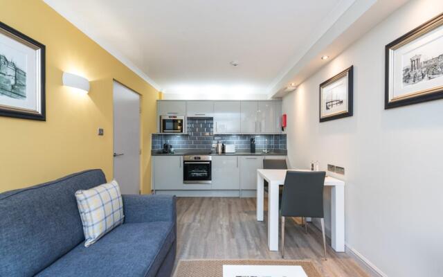 Sonder Royal Garden Apartments New Town