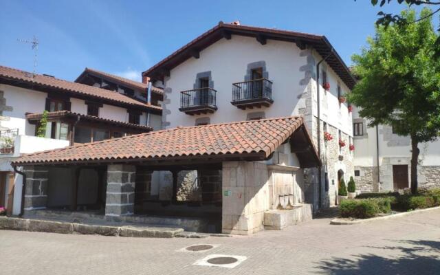 Alojamiento Rural URGAIN I y II