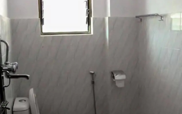 Jheel Hotel and Restaurent