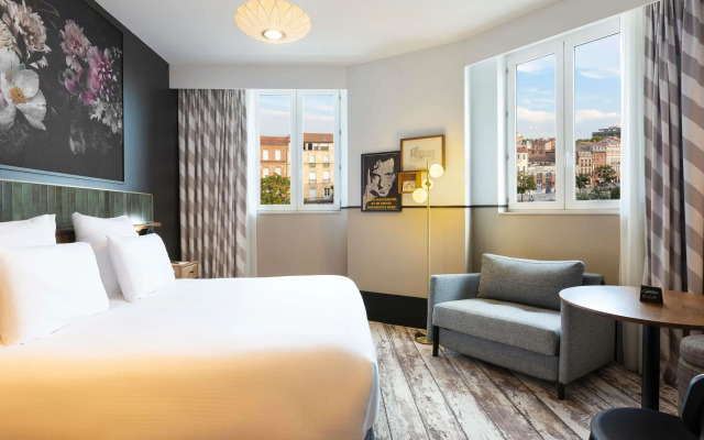 Hotel Les Capitouls Toulouse Centre - Handwritten Collection