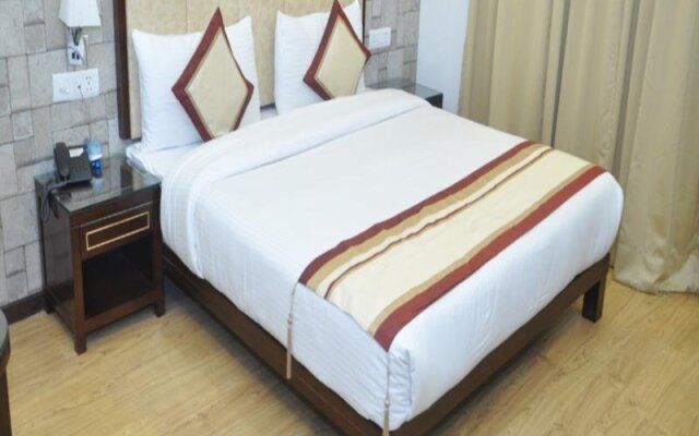 Sanshui Sunshine Holiday Hotel