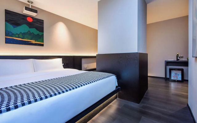 Enji M Hotel-Jiefangbei Hongyadong