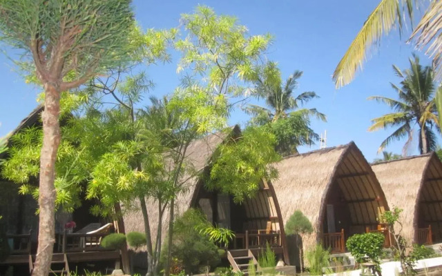 Sandy Beach Bungalows
