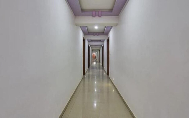 Hotel Gold Leaf,Ahmedabad