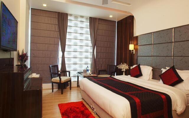 The Delhi 55