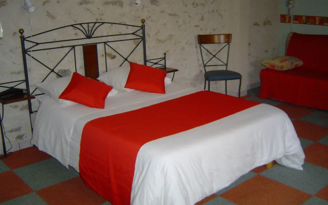 À la Porte Saint Jean