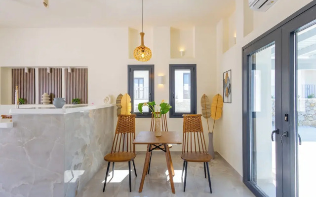 Cezaria Naxos Hotel