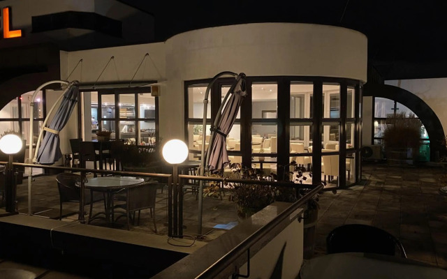 Skycity Hotel Atrigon