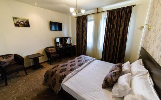Hotel Miky