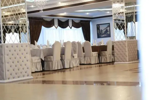 DIAMOND Hotel