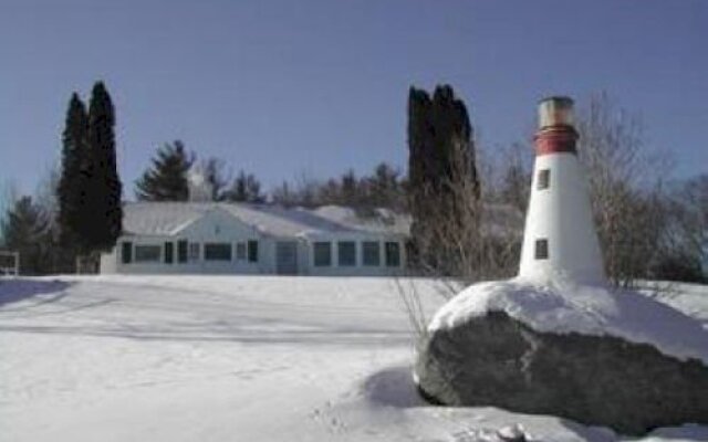 Lighthouse Inn Bed and Breakfast