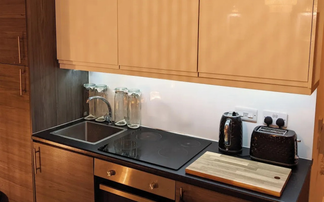 L1 Luxury Apartment