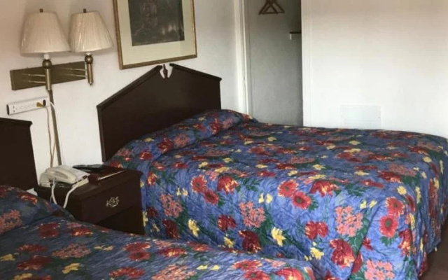 Americana Motel
