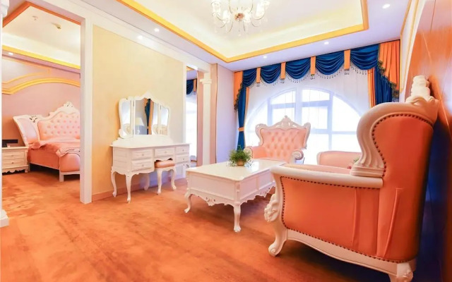 VX Wuxi Jiangyin High-tech Zone Panlongshan Park Hotel