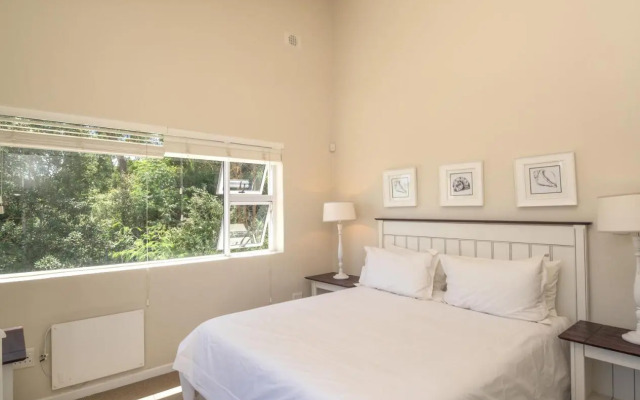 Oaklands On The Knoll