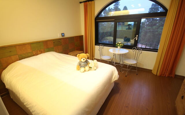 Nomad Pension in Jeju