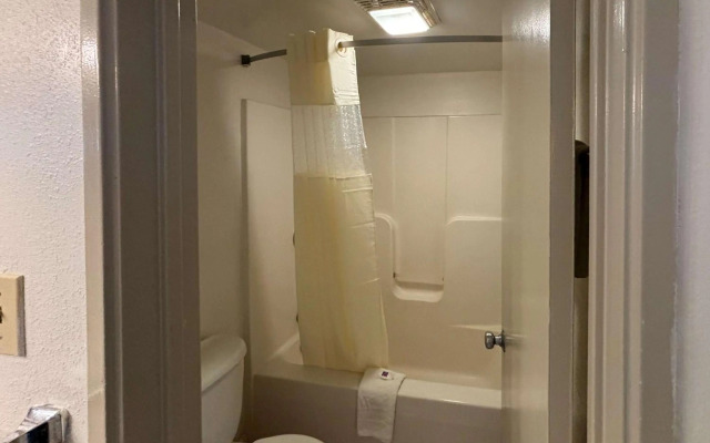 Motel 6 Pocomoke City, MD