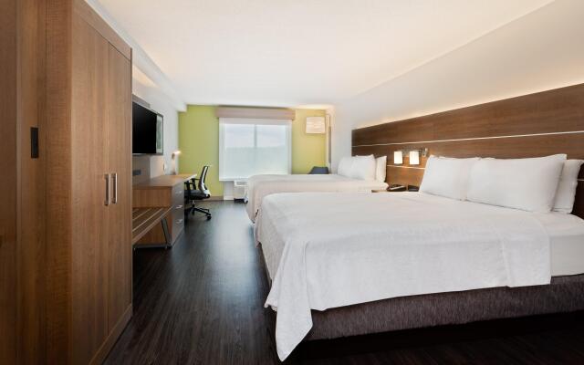 Holiday Inn Express Hotel & Suites Largo-Clearwater by IHG