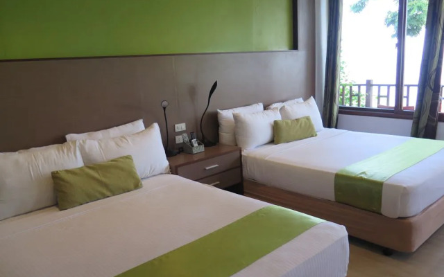 Aiyanar Beach & Dive Resort