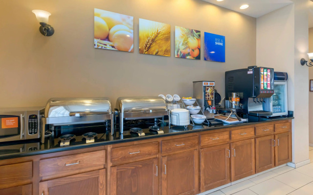 Comfort Suites Barstow near I-15