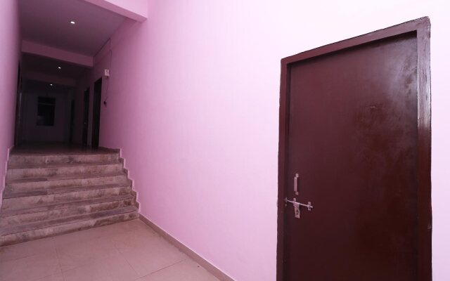 Mohit International By OYO Rooms