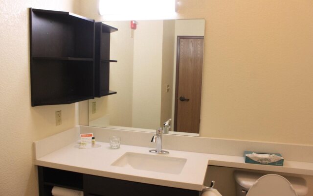 Candlewood Suites Tulsa