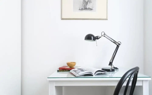 HouSmart Vicolo Bolognetti