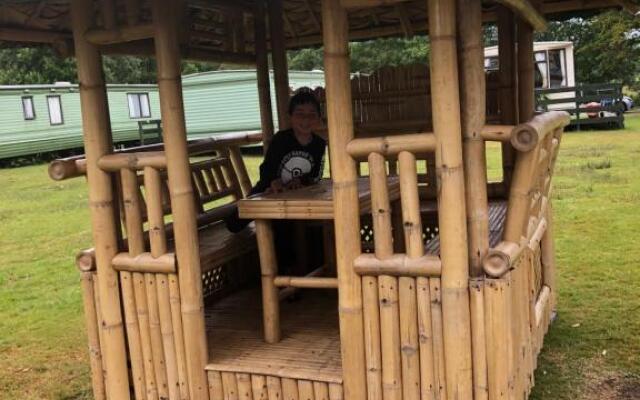 15 Glenfinart Caravan Park