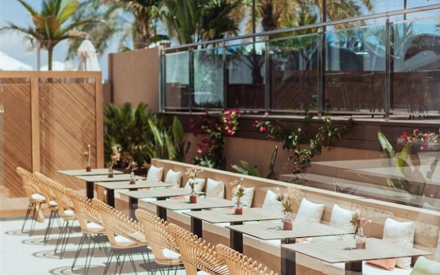 Ama Ibiza Beachfront Suites