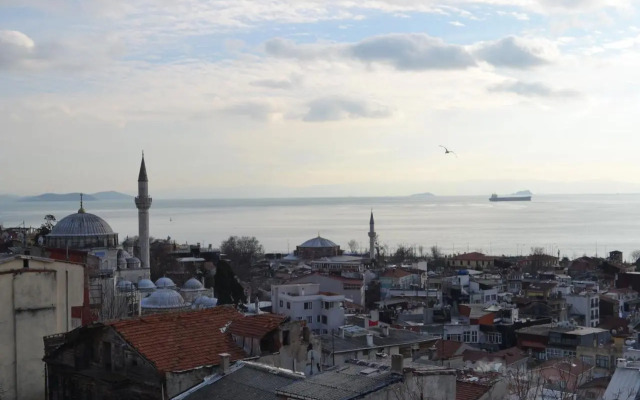 Seven Days Suites - İstanbul