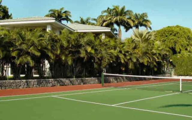 Alii Point by RedAwning